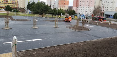 Prístavba budovy OS Bratislava IV – príjazdová cesta, parkovisko