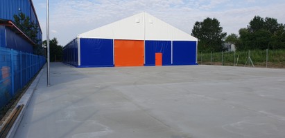 Zakladanie haly KNOTT