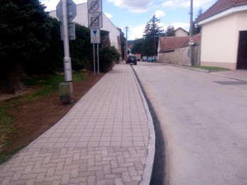 Rekonštrukcia chodníka Baštova